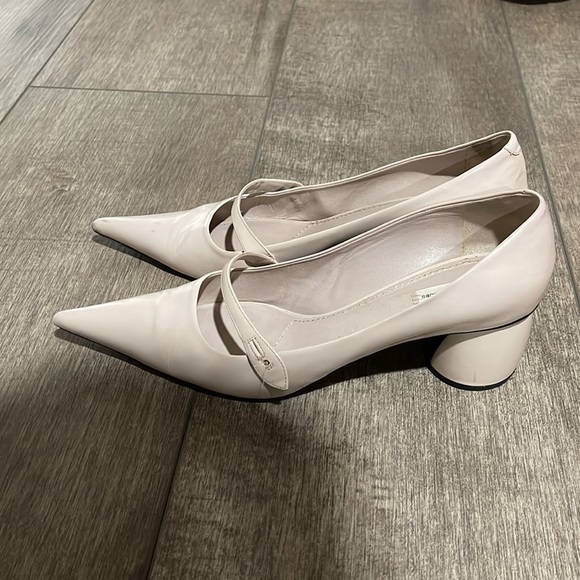 Marc Jacob’s, size 8, used - Picture 2 of 2